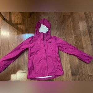 Women’s North Face Windbreaker - Size Small